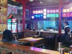 大堂-怪噜范·老贵阳街头名小吃(数博万达店)
