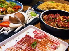 -齐函杨佳清真烤肉(鑫海店)