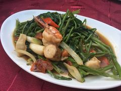 -Mai Mai Restaurant