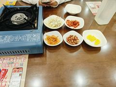 -贵宾庄炸酱面·韩式料理(高区店)
