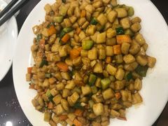 -聚德华天护国寺小吃(甜水园店)