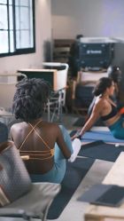 -CASTER跳舞俱乐部