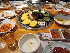 -唯成•韩国炭火烤肉 유성고기