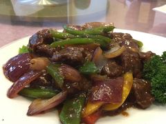 小炒黄牛肉-旭龙鱼头王(航华店)