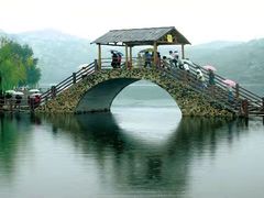 -沂蒙云瀑洞天景区