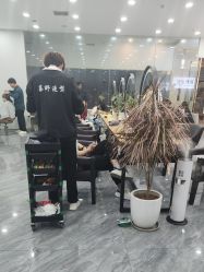 -藤野造型烫染·漂发