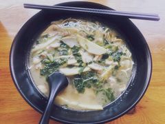 老杭州片儿川-东坡·面(音乐喷泉店)