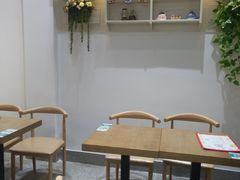 大堂-遇见甜品站(魁奇店)