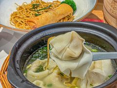 -馋三尺蟹粉小笼(人民广场店)