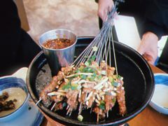 -包整·丝娃娃(一览甲秀楼风景店)