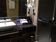 -广州天河希尔顿酒店