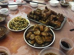-王万妈卤猪脚(青岩交通路)