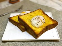 -自由之丘