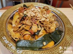 -阿上阿上麻辣香锅&麻辣烫(朝阳蓝色港湾店)