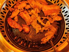 -黑金·寻焰自助百汇·烤肉·火锅(中街店)