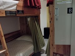 -拖板鞋咖啡旅行酒店(春熙路地铁站店)