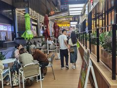 -奈雪的茶(市百一店)