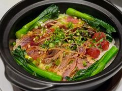 -景月阁空中食府(希尔顿酒店)
