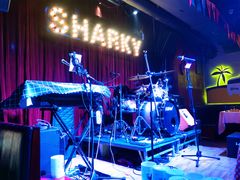 -鲨鱼美式餐厅酒吧Sharky