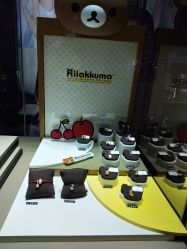 -六福珠寶(银泰百货大红门店)