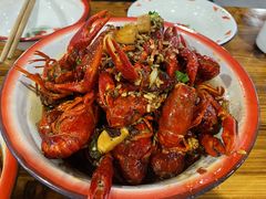 招牌油焖大虾（中份）-冶建镜子·老南昌大排档·江西虾王(总店)