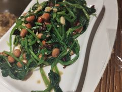 -玺炖·中国铁锅炖(虹桥天街店)
