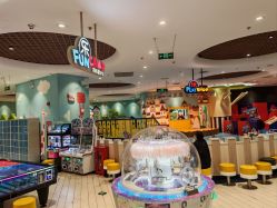 -MELAND(郑州万象城店)