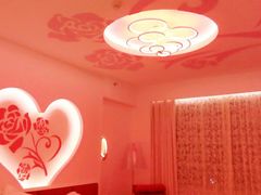 android_upload_pic-广州花之恋城堡酒店