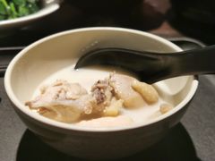 胡椒猪肚鸡锅-乔街深夜食堂·台州菜·高压锅生蚝(杭州总店)