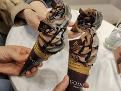 -GODIVA(月星环球港店)