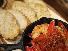 -恰餐厅及酒吧 CHAR Bar & Grill (北京丽都皇冠假日店)