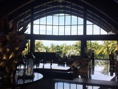 -三亚湾海居铂尔曼度假酒店