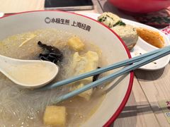 -小杨生煎(金山百联购物中心3楼店)