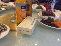 -湖滨国际酒店中餐厅·宴会厅