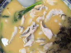 招牌黄鱼面-明呈黄鱼面馆(斜土路店)