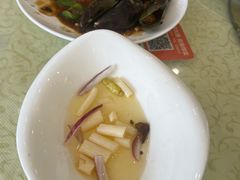 -鹏城人家海鲜酒家·23年老字号(较场尾店)