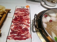 吊龙-牛人日志·鲜牛肉骨汤火锅(万科里瑧店)