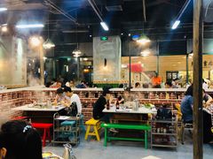 大堂-憨铁匠老火锅(龙岗万科里店)