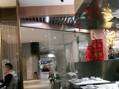 -楚山晓·湖北菜(武汉光谷K11店)