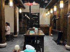 -聚汇三少·龙虾·中餐厅(莫邪路新天地店)