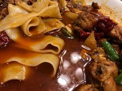 新疆大盘鸡-新疆巴州金丝特餐厅(大钟寺店)