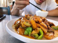 地三鲜-友谊餐馆(永安路店)