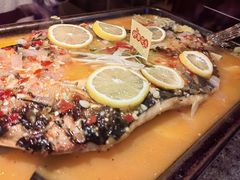 -里岛烤鱼(东港凯虹广场店)