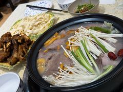 -九寨特色牦牛肉汤锅 羊肉汤锅