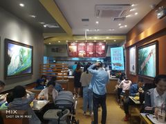 -The Habit Burger Grill 哈比特汉堡(爱琴海店)