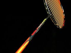 -YONEX苗江运动城(源深店)