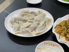 -东北四季饺子王(华山路店)