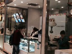 -花花卷卷·鲜食蛋糕(静安久光百货店)
