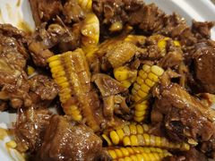 玉米烧排骨-刘胖子家常菜·蹄花焖藕(中央花园店)