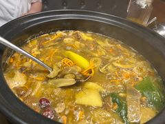 -宣威山野人家·云南菜·菌火锅(金碧店)